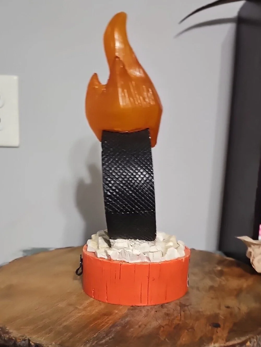 NHL Philadelphia Flyers Tiki Flame Mask Lantern